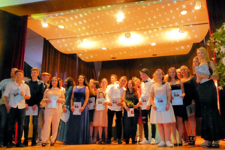 Abschlussfeier 2017 006 Sophie La Roche Realschule abschlussfeier-2017-006-sophie-la-roche-realschule